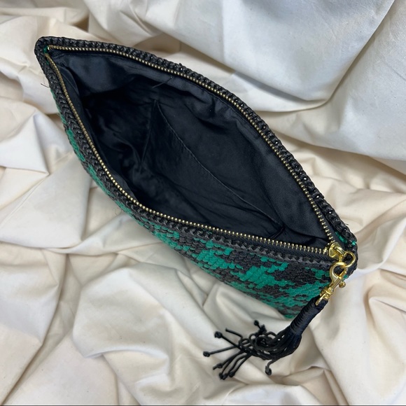 CLUTCH BAG - Picture 7 of 7